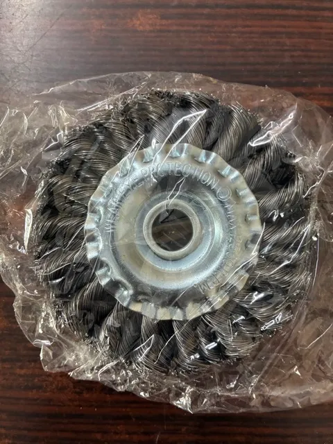 Twisted Wire Brush